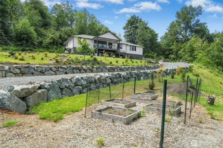 Waiting for your Green Thumb for Planting