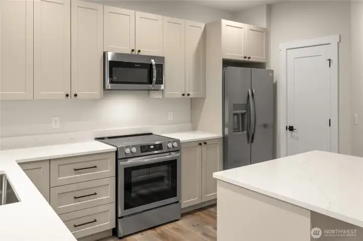 Photos, plans and elevations may be examples representing the community, community  amenities, homes or artist’s renderings that may not accurately represent the actual  condition of a homesite or home as constructed, and may also contain options and  upgrades which are not included in the sale. Trailside Homes reserves the right to make  changes to floor plans, specifications, dimensions, design and elevations without prior  notice. Stated dimensions and square footage, if applicable, are estimated and should  not be used as representations of the home’s actual size