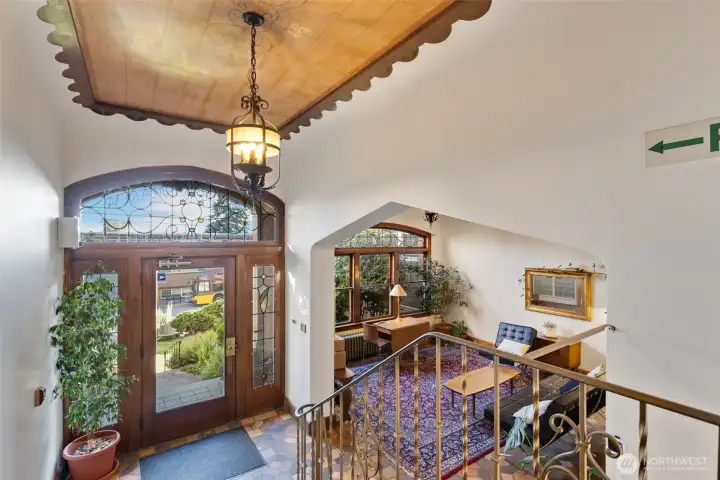 Olympus Manor Co-op has great gathering spaces.