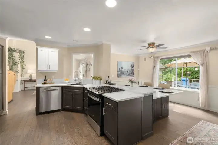 All new deluxe Kitchen cabinets, quartz countertops and SS appliances!