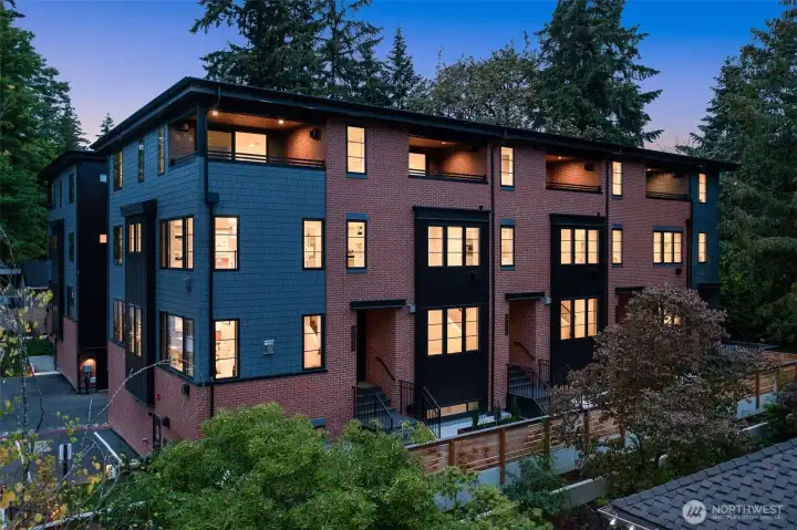 Welcome to Ashwood Lane!