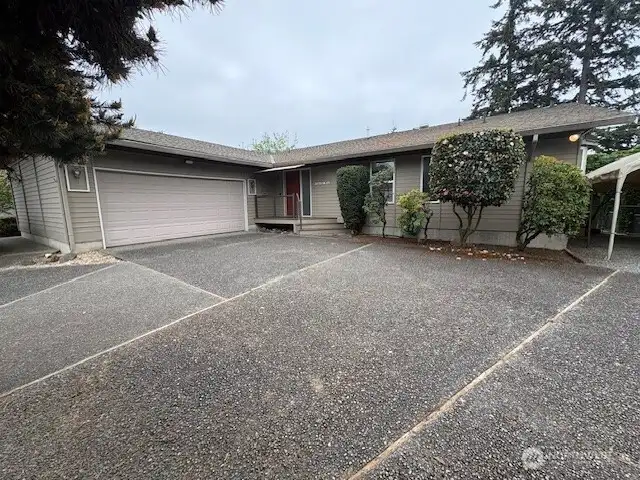 Street view with circular drive