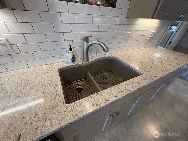 Double sink