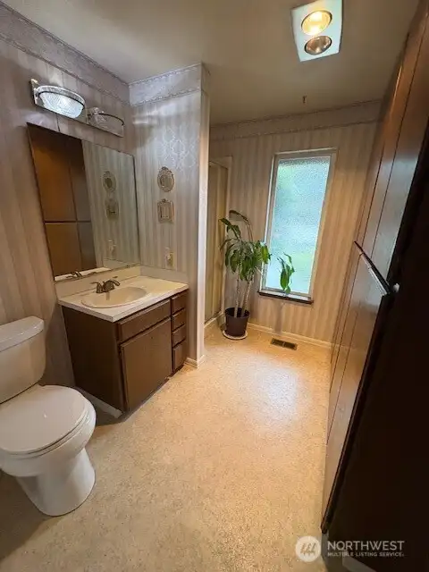 Main Bath