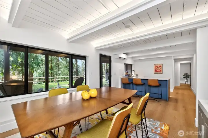 Great spaces for entertaining and game space with a sunny look out to the backyard. Great spaces for entertaining and game space with a sunny look out to the backyard.
