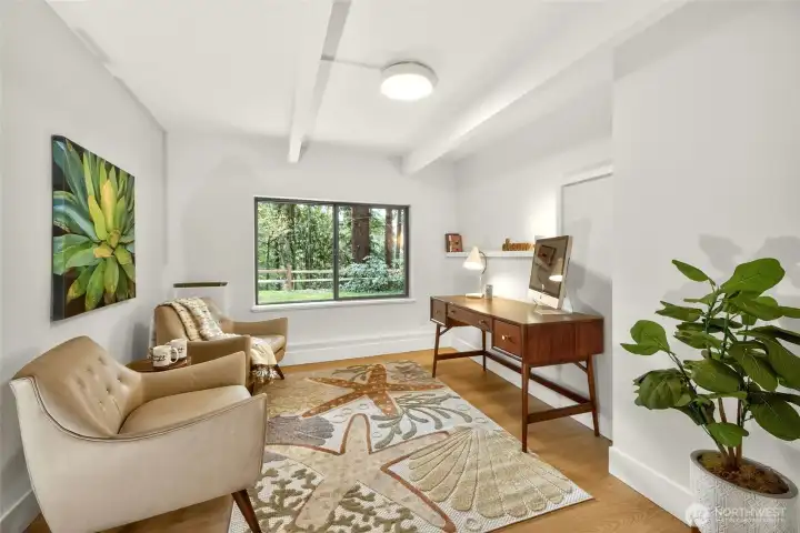 2nd Den / Office could make a great nursery or home gym space. Excellent flexibility. 2nd Den / Office could make a great nursery or home gym space. Excellent flexibility.