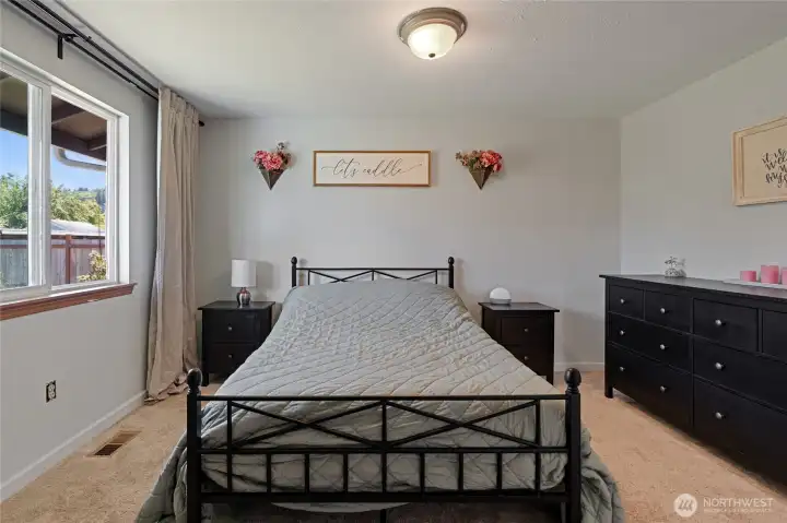 Bedroom #1