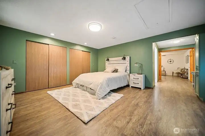 Large closets Large closets