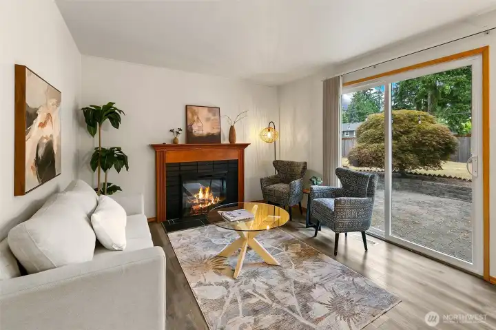 Electric fireplace