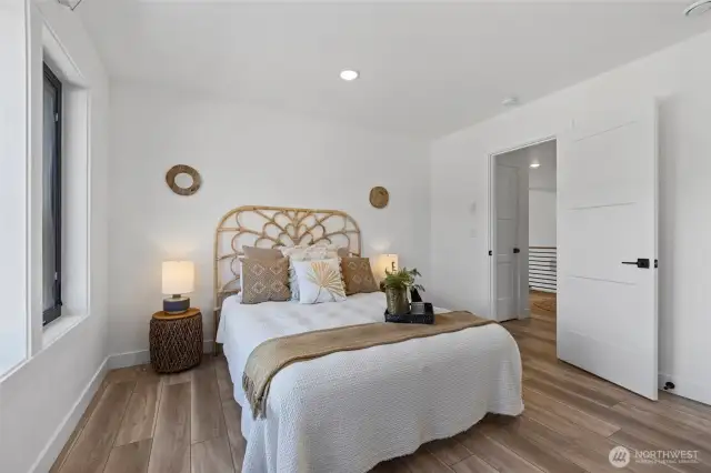 Photos represent builder's finish product and may not be exact.