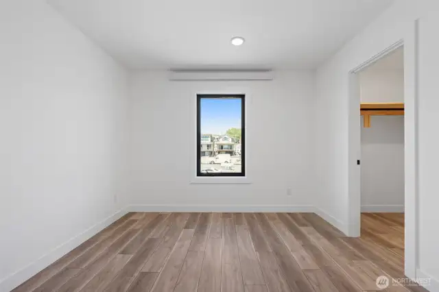 Photos represent builder's finish product and may not be exact.