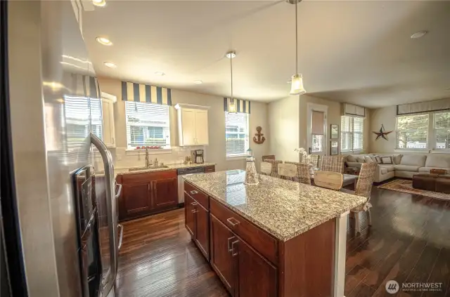 Island w/ eating space completes the kitchen!