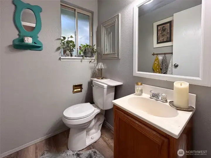 Unit B- Bathroom