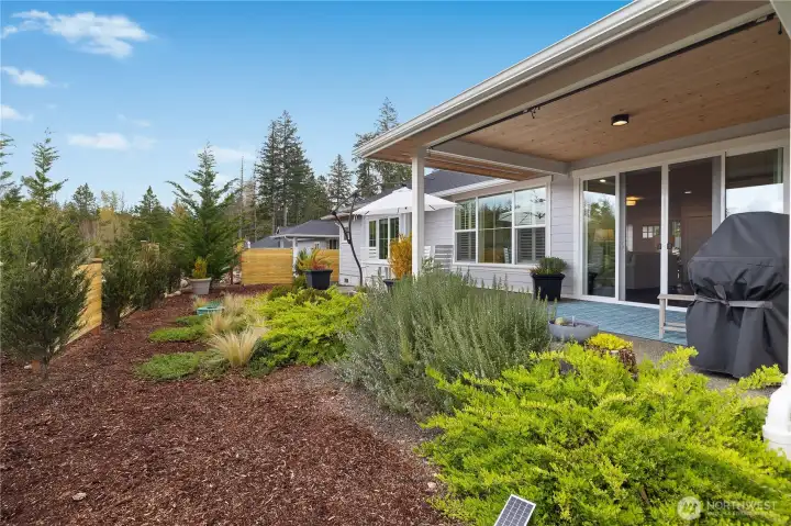 Complete landscaping. Territorial views if the dedicated forest land which has been planted in White Pine and Noble Fir.