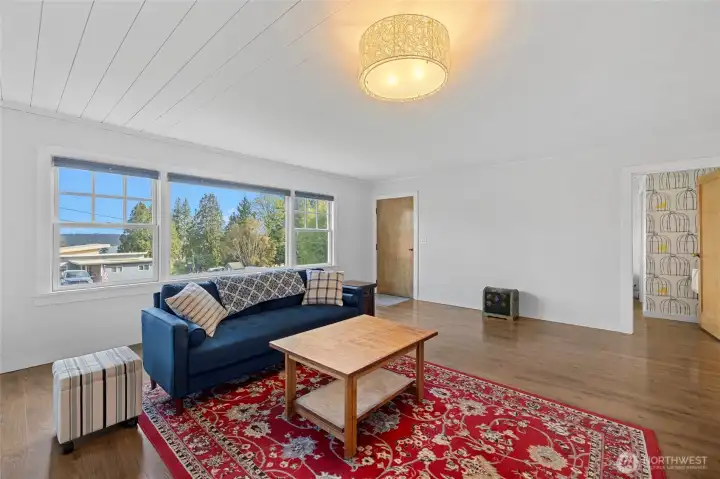 Wall of windows in the living room