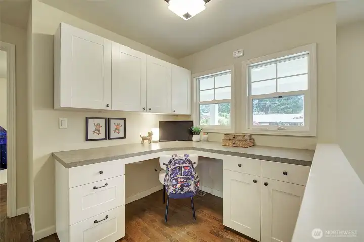 Study alcove on second level