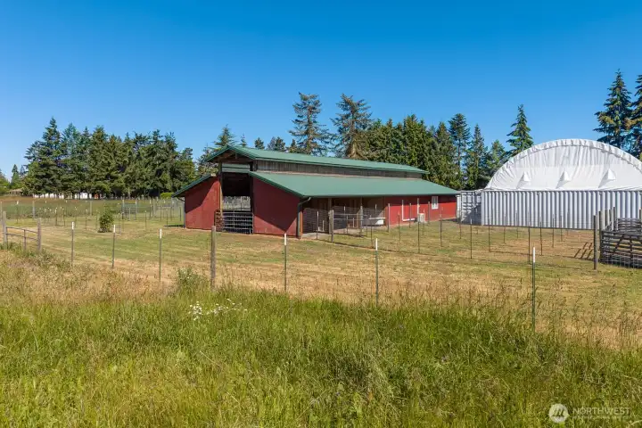 Barn and fenced paddocks from South pasture looking Northwest