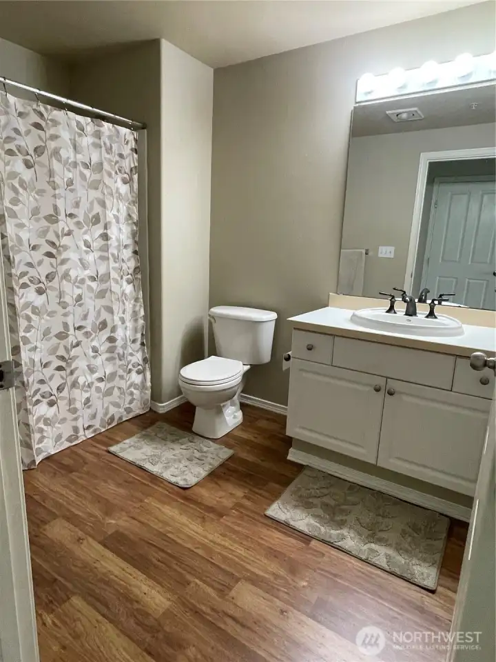 Primary suite (full) bathroom Primary suite (full) bathroom