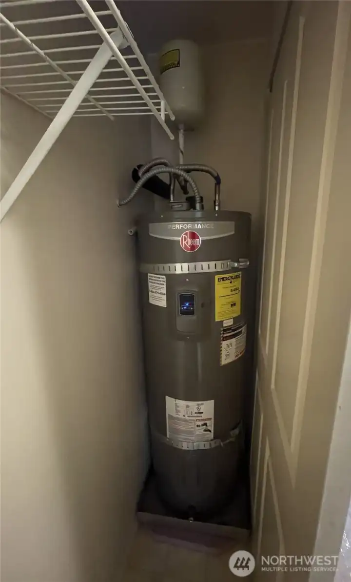 Hot water heater Hot water heater