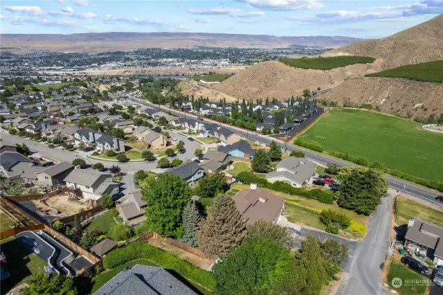 Here is arial view of wenatchee valley and Columbia River to enjoy when you live hear