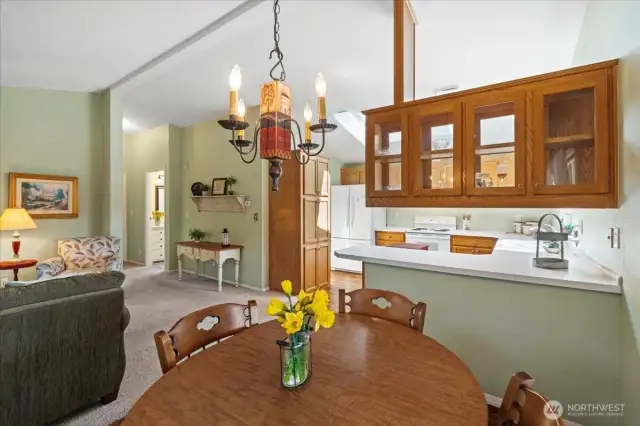 Upper cabinets with glass can double as a display for china?