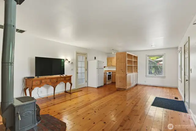 Mother-in-law ensuite with full kitchen