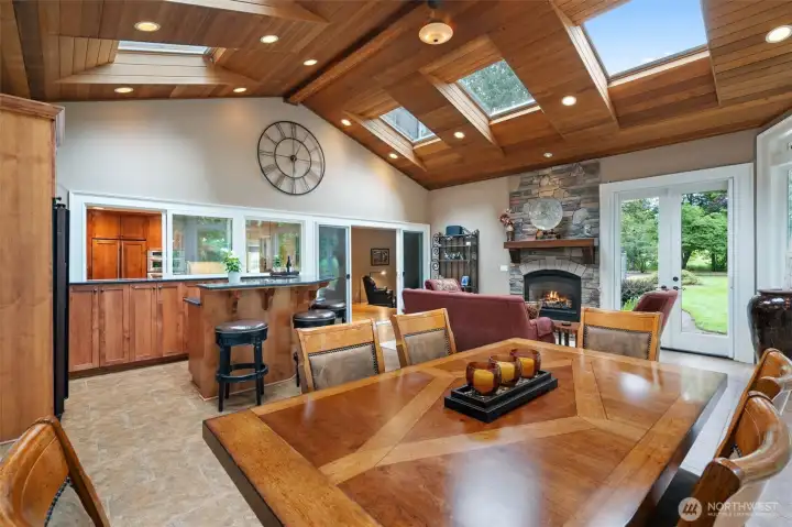 Great room with vaulted ceilings