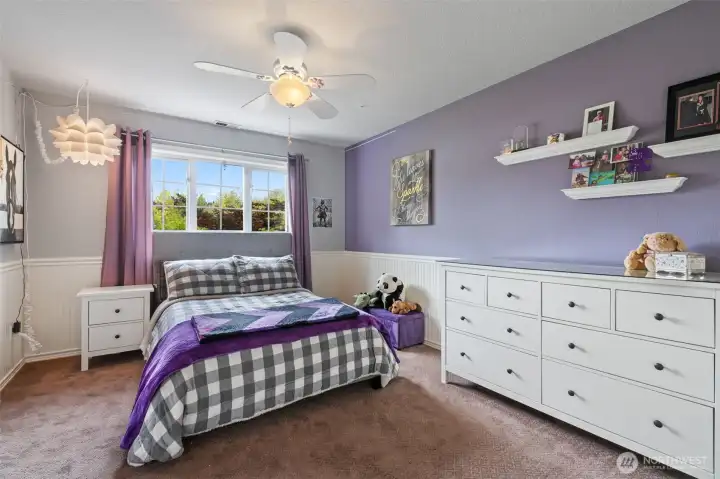 2nd bedroom with a spacious closet