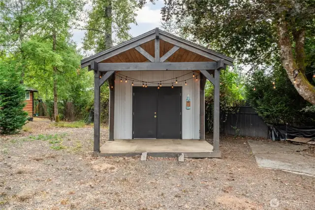 Shed could be converted to extra bunkhouse, it has windows!