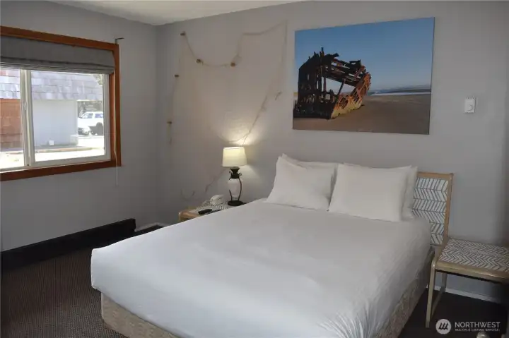 Primary suite with private full bath