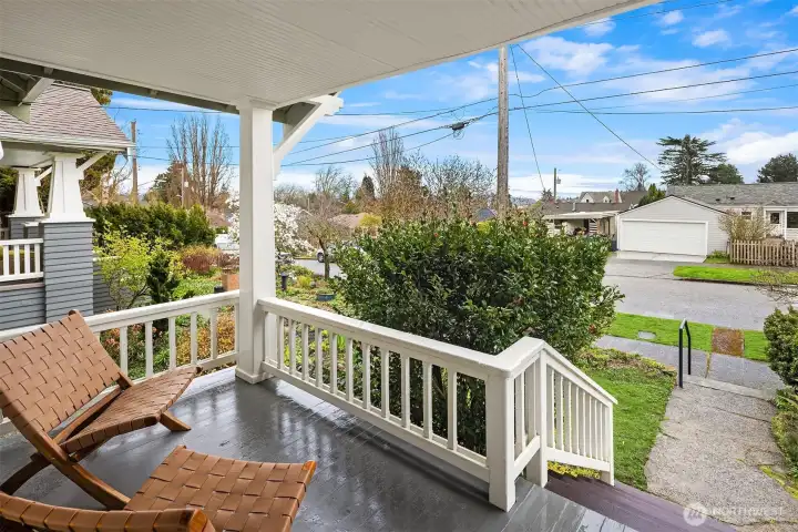 Covered front porch overlooking the dead-end, quiet street