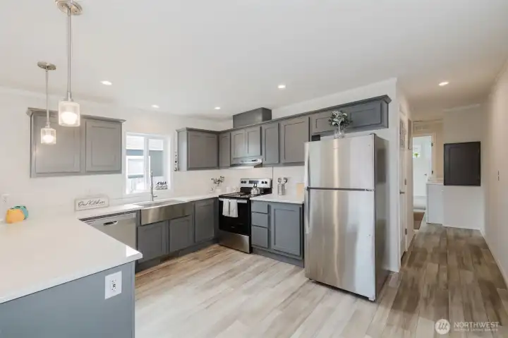 I can see lots of yummy meals being made here!