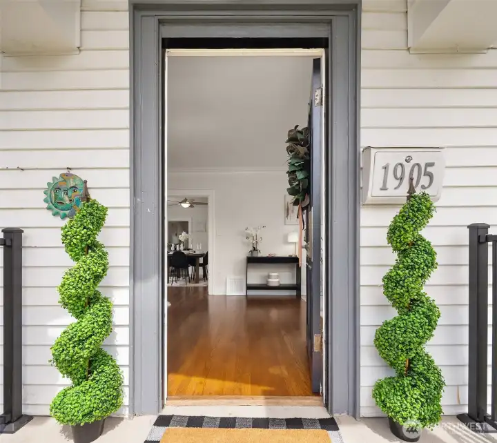 Charming with New concrete front stairs, Driveway & railing