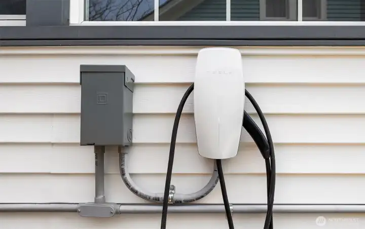 RV & Electric Car charging