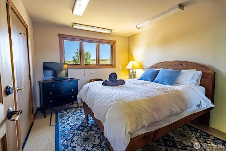 Bedroom 3- The hideaway