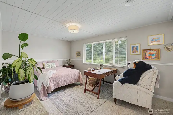 Top floor bedroom 1