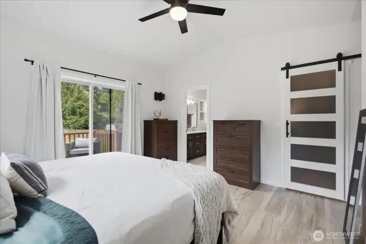 Walk in closet and ensuite bathroom Walk in closet and ensuite bathroom