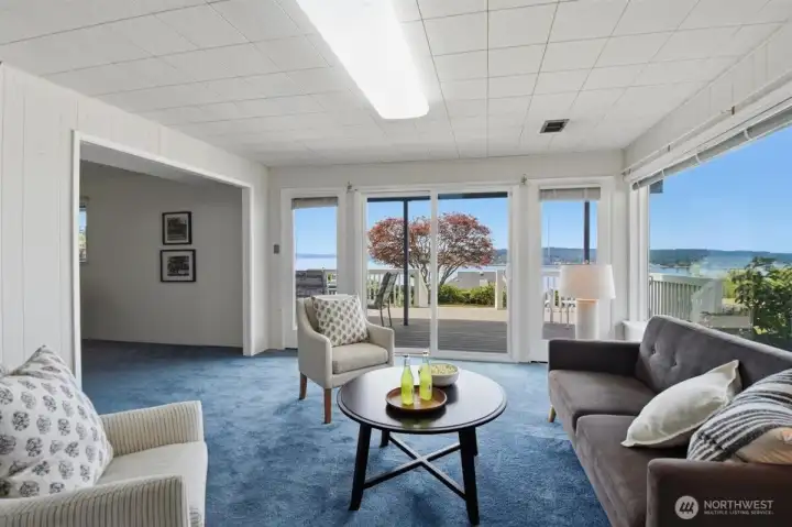Lower level here use as a 2nd Living room