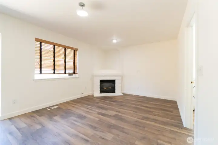 Family room and all lower level have newer LVP Plank flooring, easy to clean. Family room and all lower level have newer LVP Plank flooring, easy to clean.