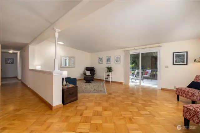Spacious living room, solid wood flooring