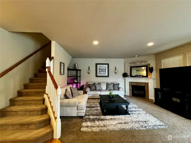 Another of the great room, with a view of the stairs.