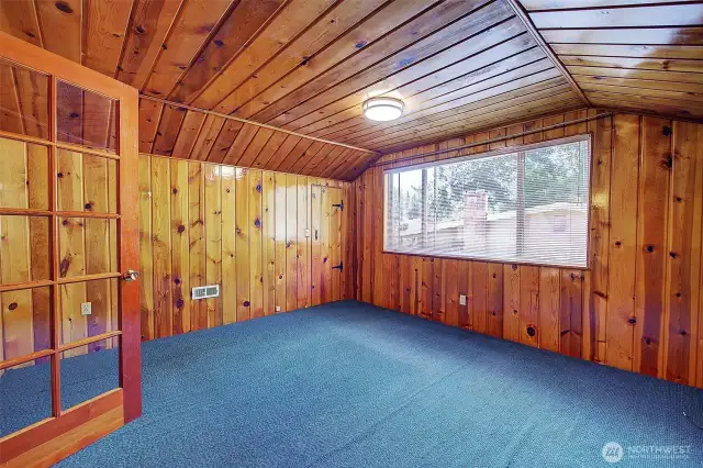 The 2nd upper level bedroom (or flex room)