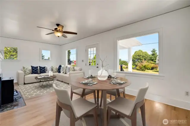 VIRTUALLY STAGED ROOM