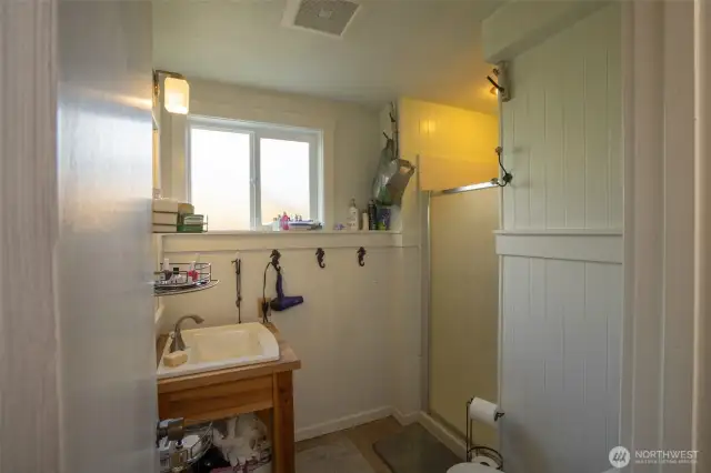 3/4 bath lower level