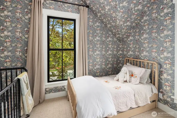SW bedroom