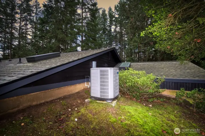 Newly installed heat pump!