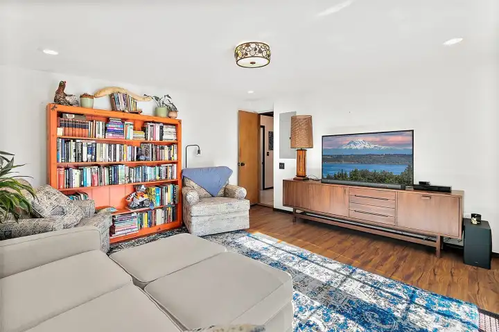 Family room in back of home.