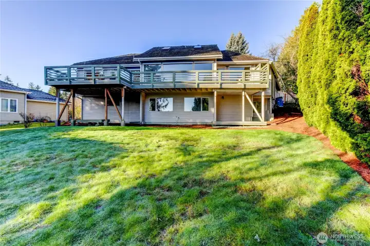 Private and spacious backyard on over 11,000 sq. ft. lot!!