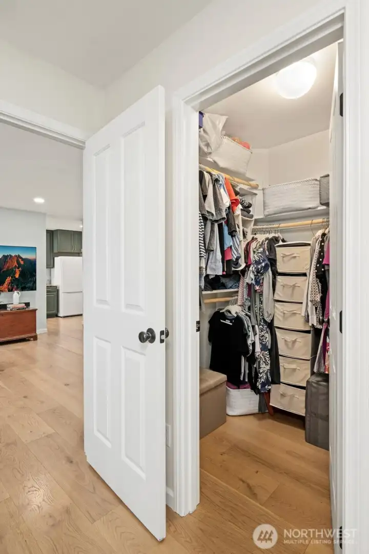 Primary suite walk-in closet