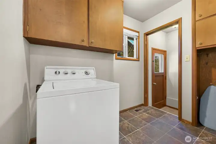Upstairs Utility Room